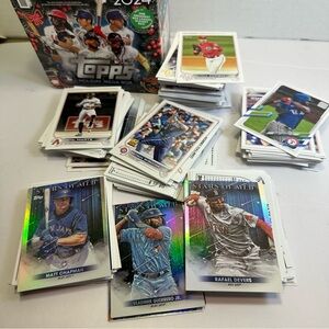 Topps Baseball Card Mixture Open Card Mega Box Reg, holographic
